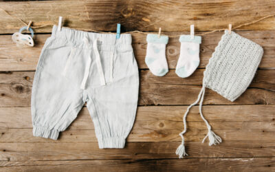 W czym prać ubranka noworodka? Jak zadbać o małe dziecko?