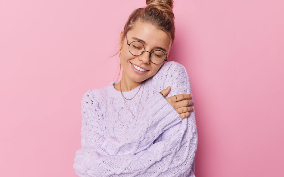 Jak budować poczucie własnej wartości? Skuteczne sposoby, aby podnieść samoocenę